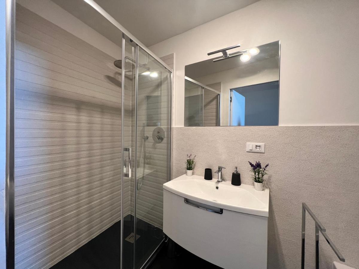 House Torre Piccamiglio By Holiday World Apartment Genoa Bagian luar foto